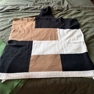 Brown Black White One Size Turtleneck Sleeveless Knit Poncho